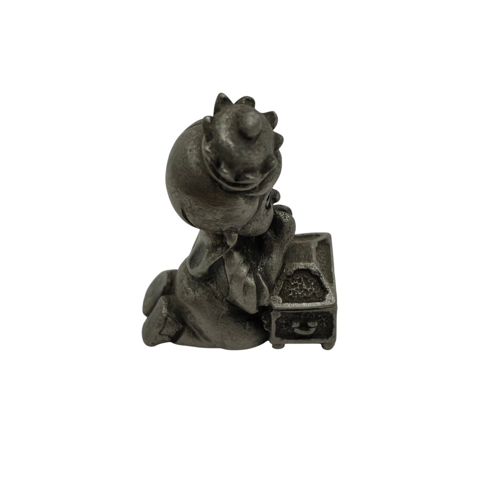 Vintage 1983 Hudson Fine Pewter Praying Child with Crown Treasure Chest Figurine - Picture 3 of 5